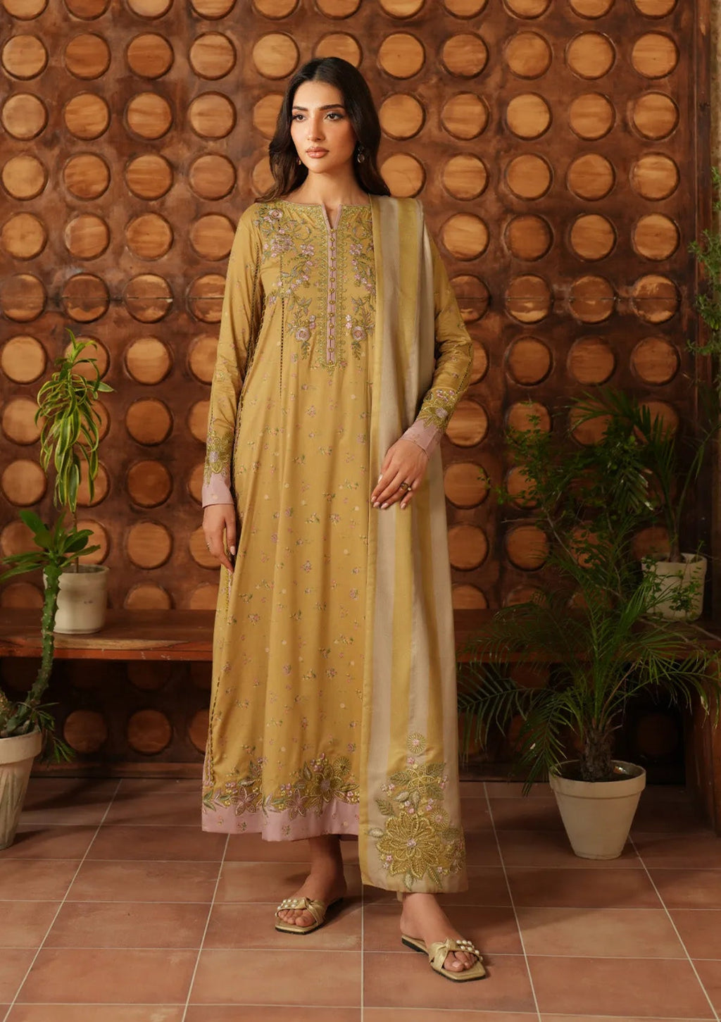 IZNIK Lawn 3-Piece Unstitched Collection